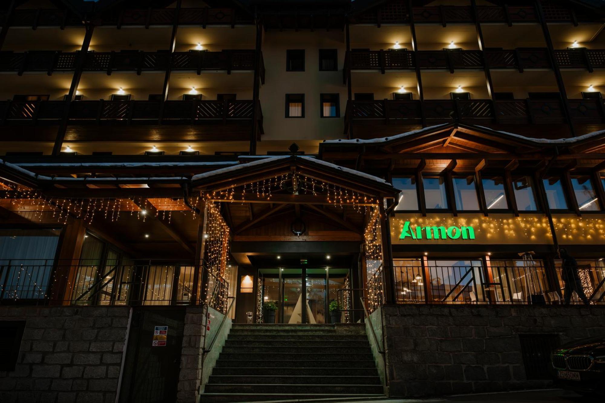 Hotel Annamaria Folgarida Exterior foto